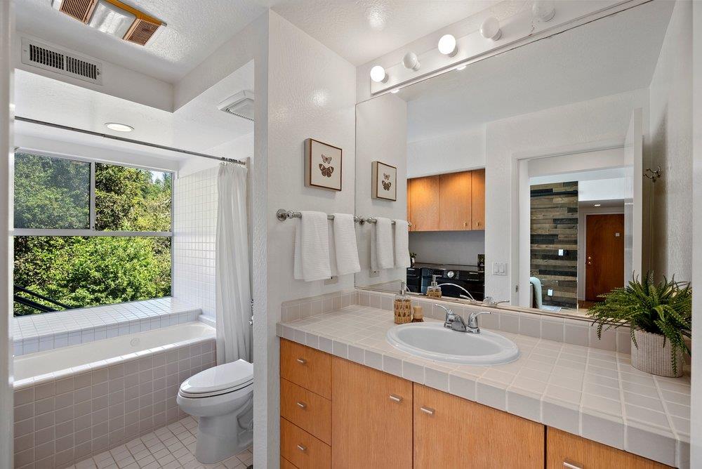 Property photo 50