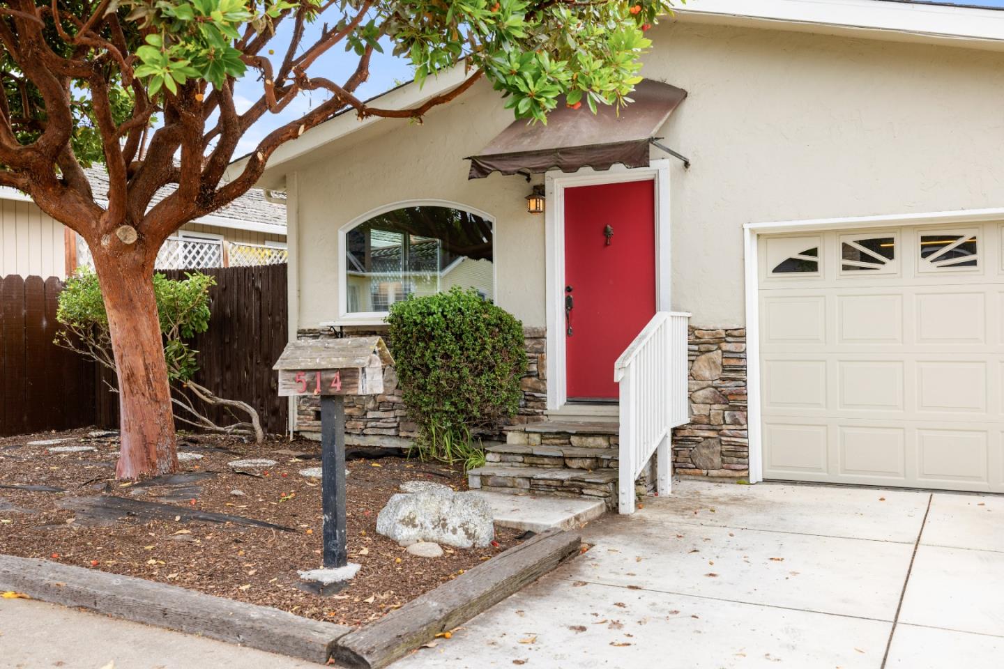 Property photo 44