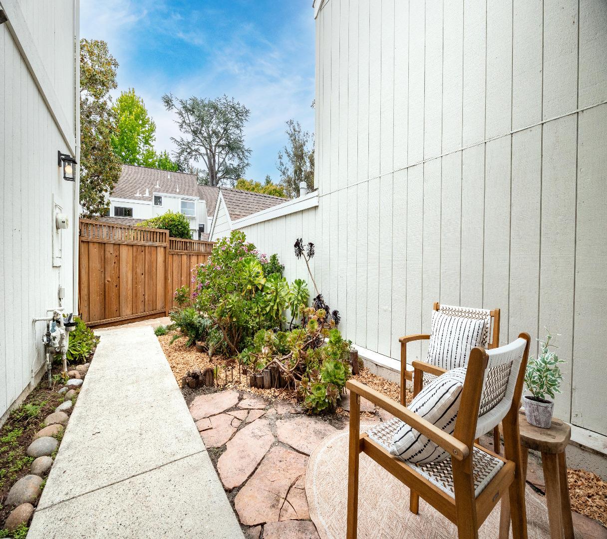 Property photo 43