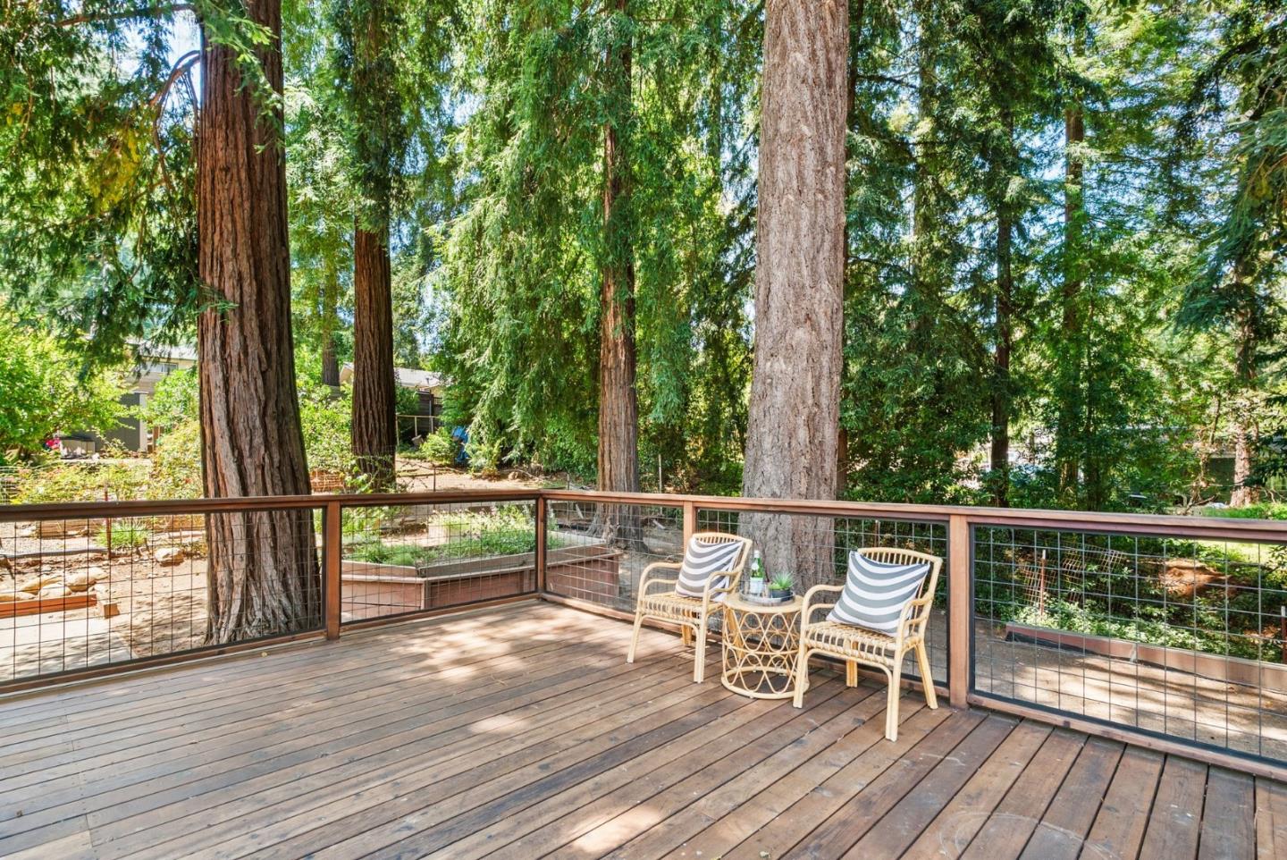 Property photo 35