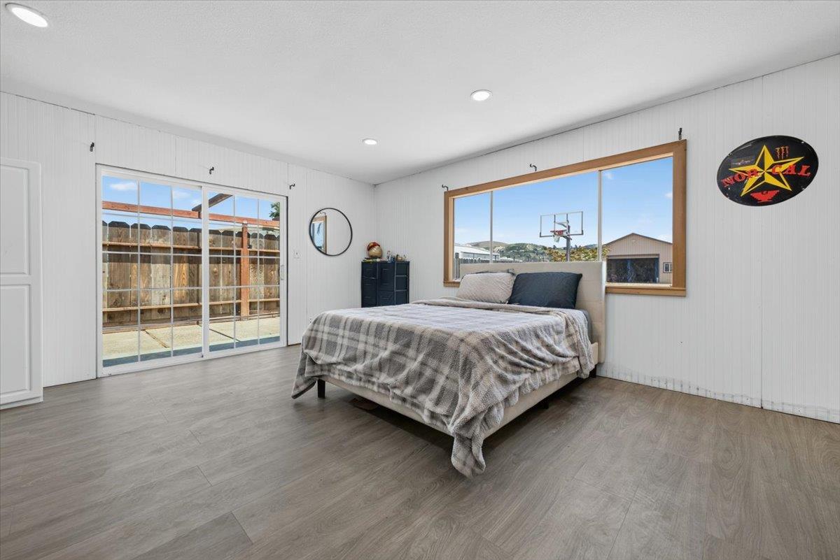Property photo 35