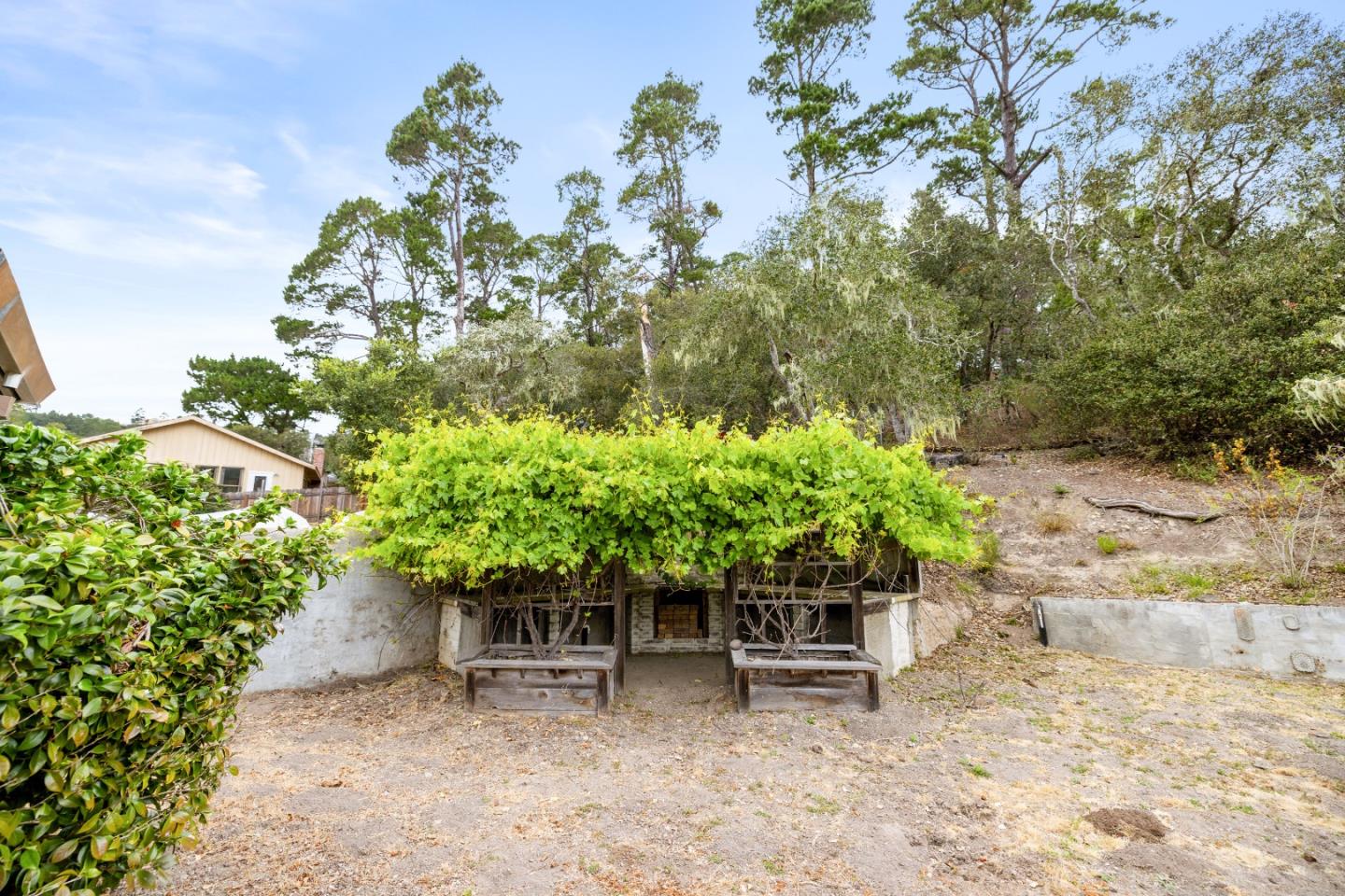 Property photo 40