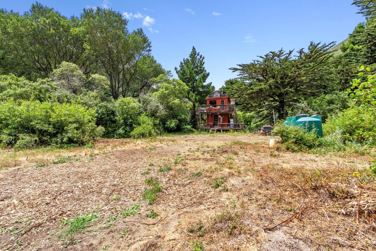 Property photo 25