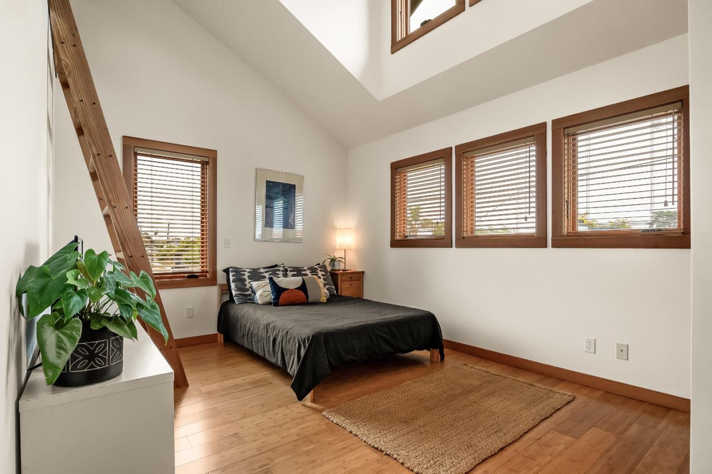 Property photo 50