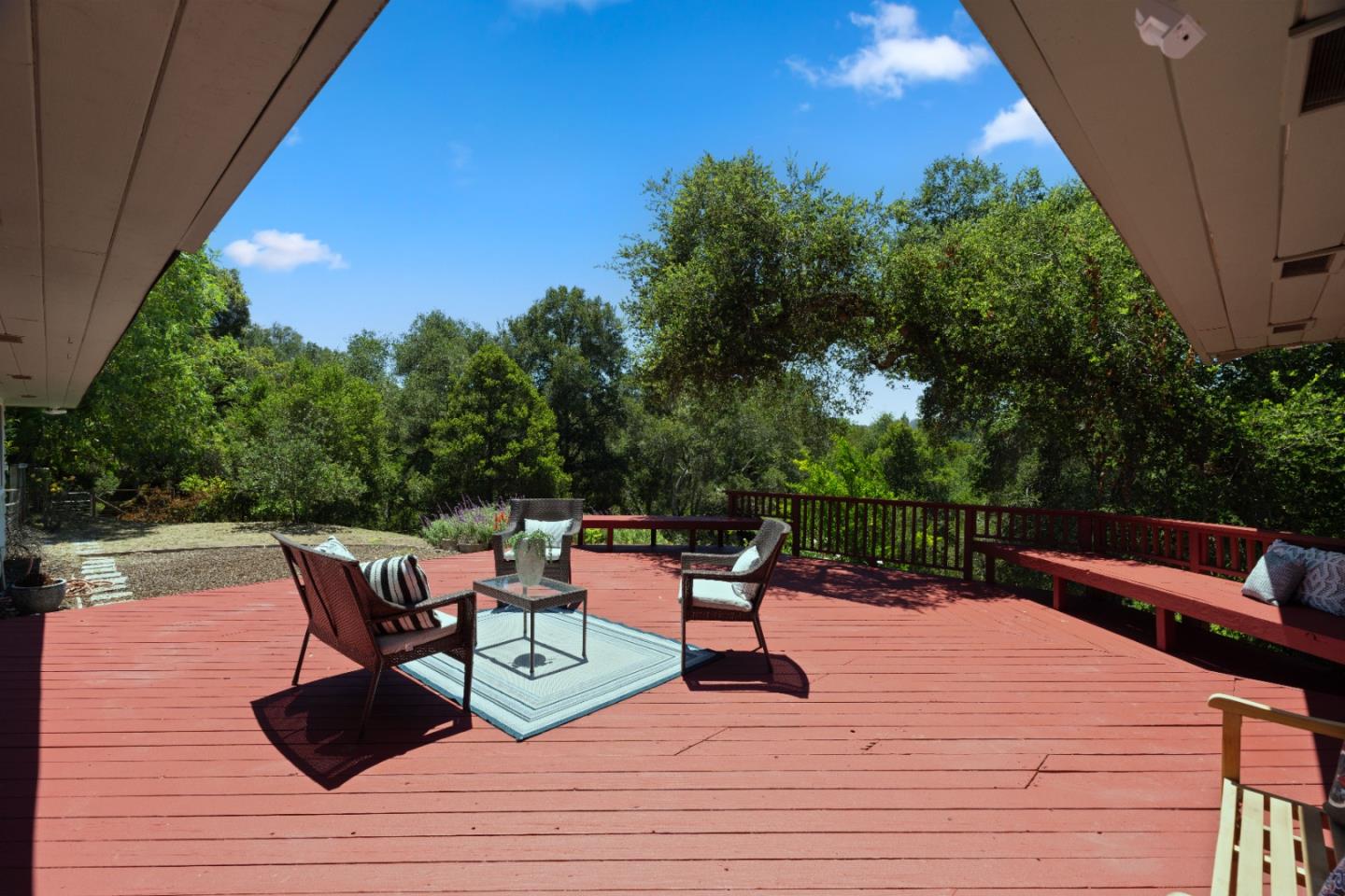 Property photo 28