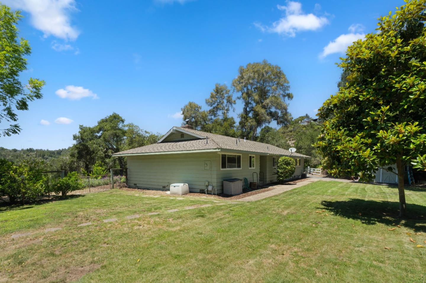 Property photo 30