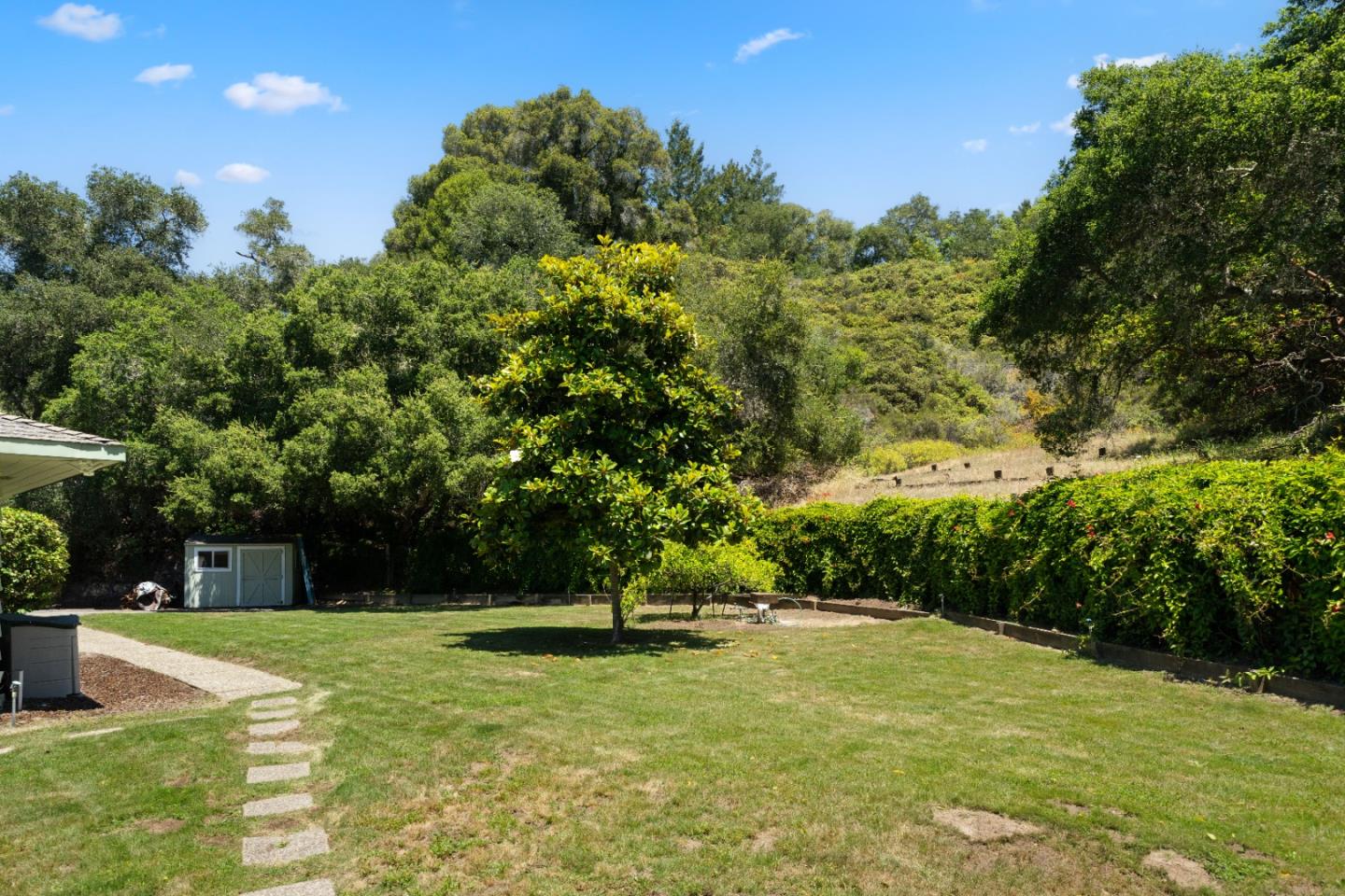 Property photo 31