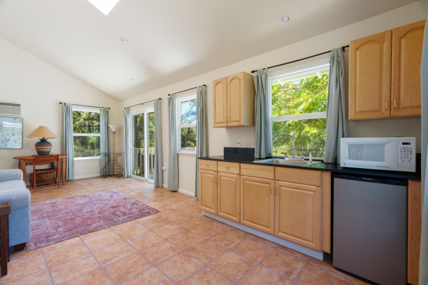 Property photo 35