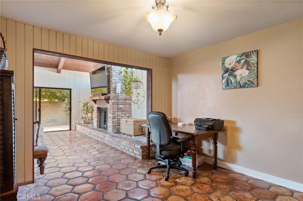 Property photo 28
