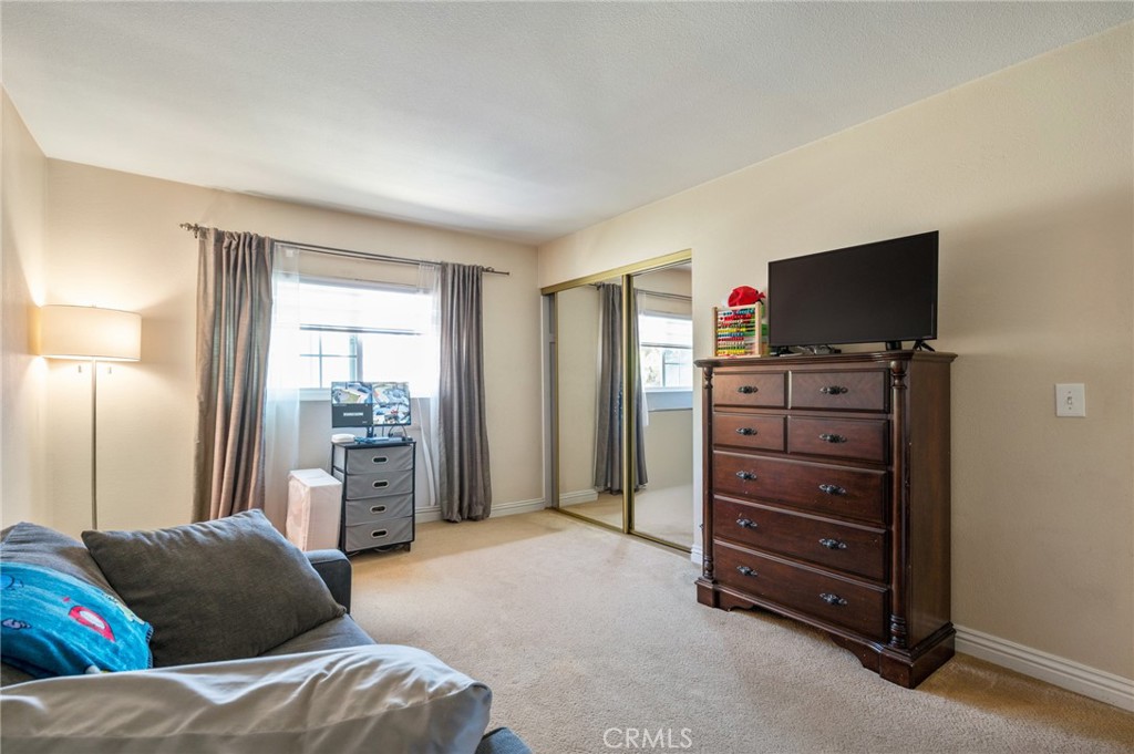 Property photo 40