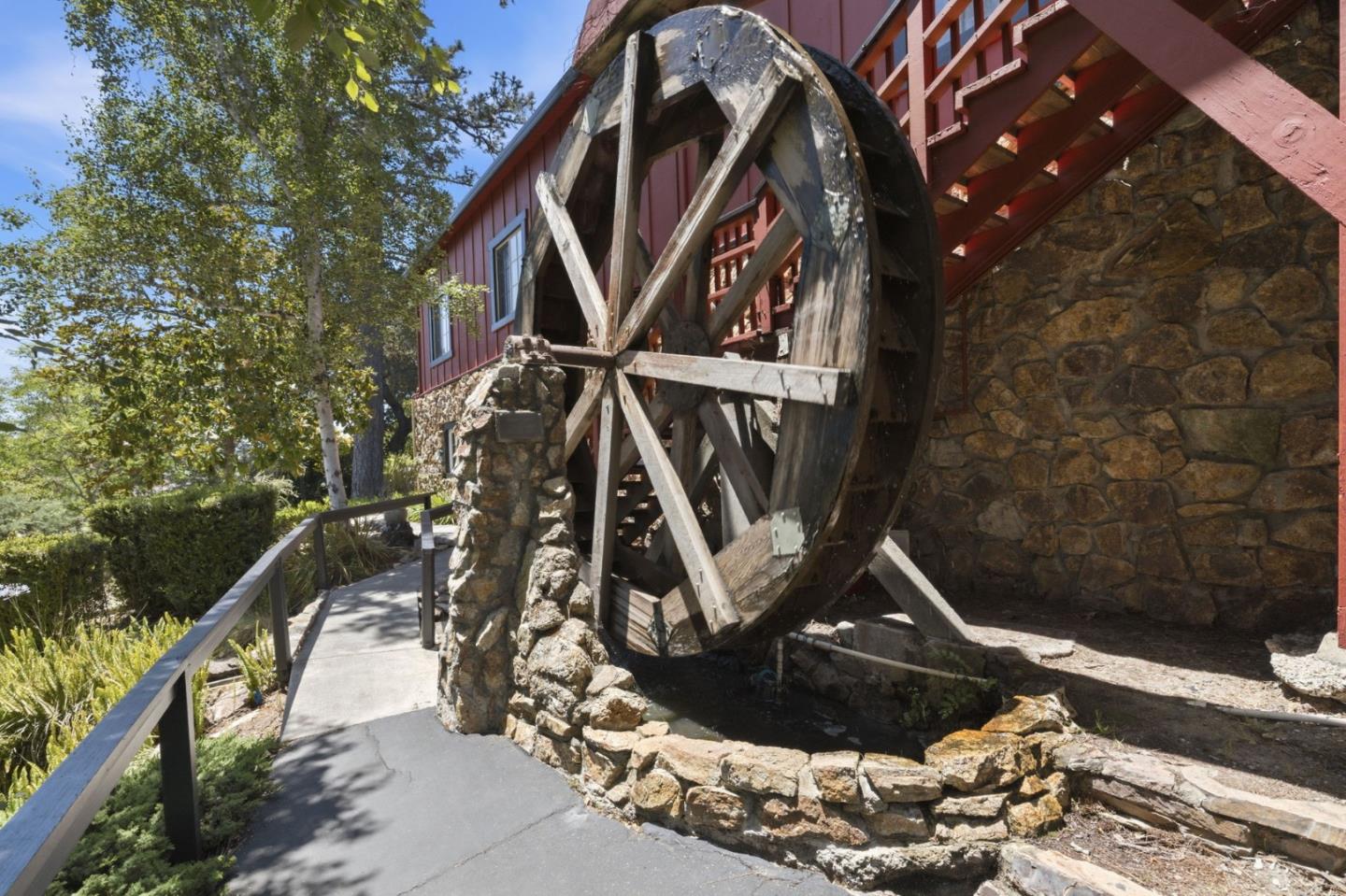 Property photo 43
