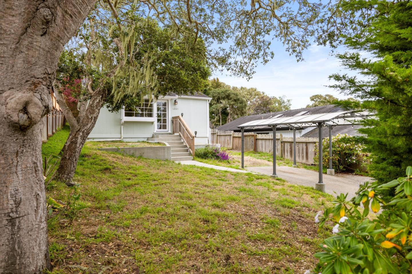 Property photo 35
