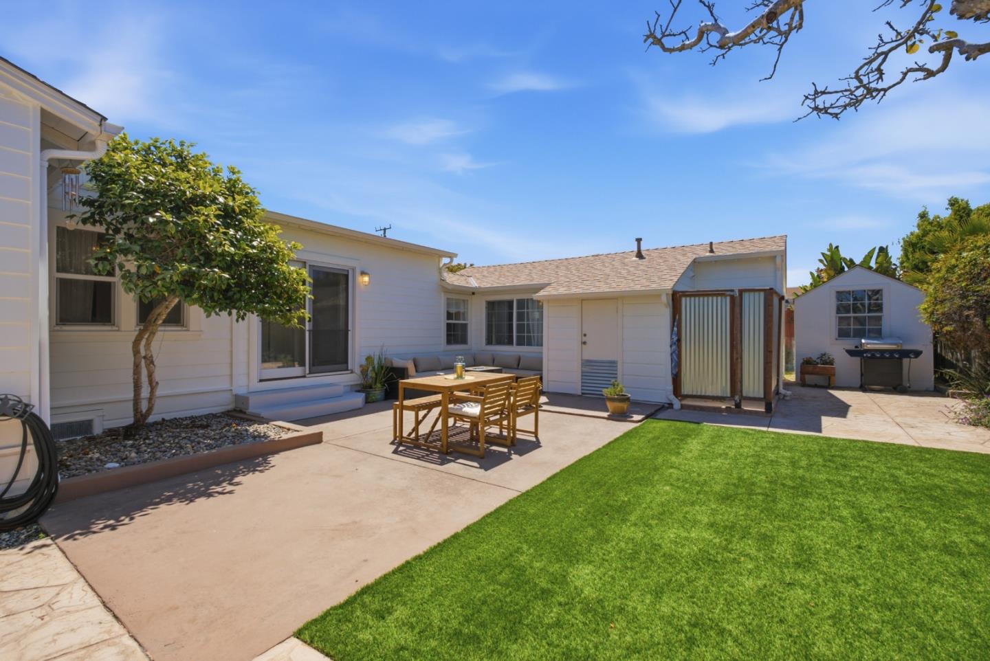 Property photo 38