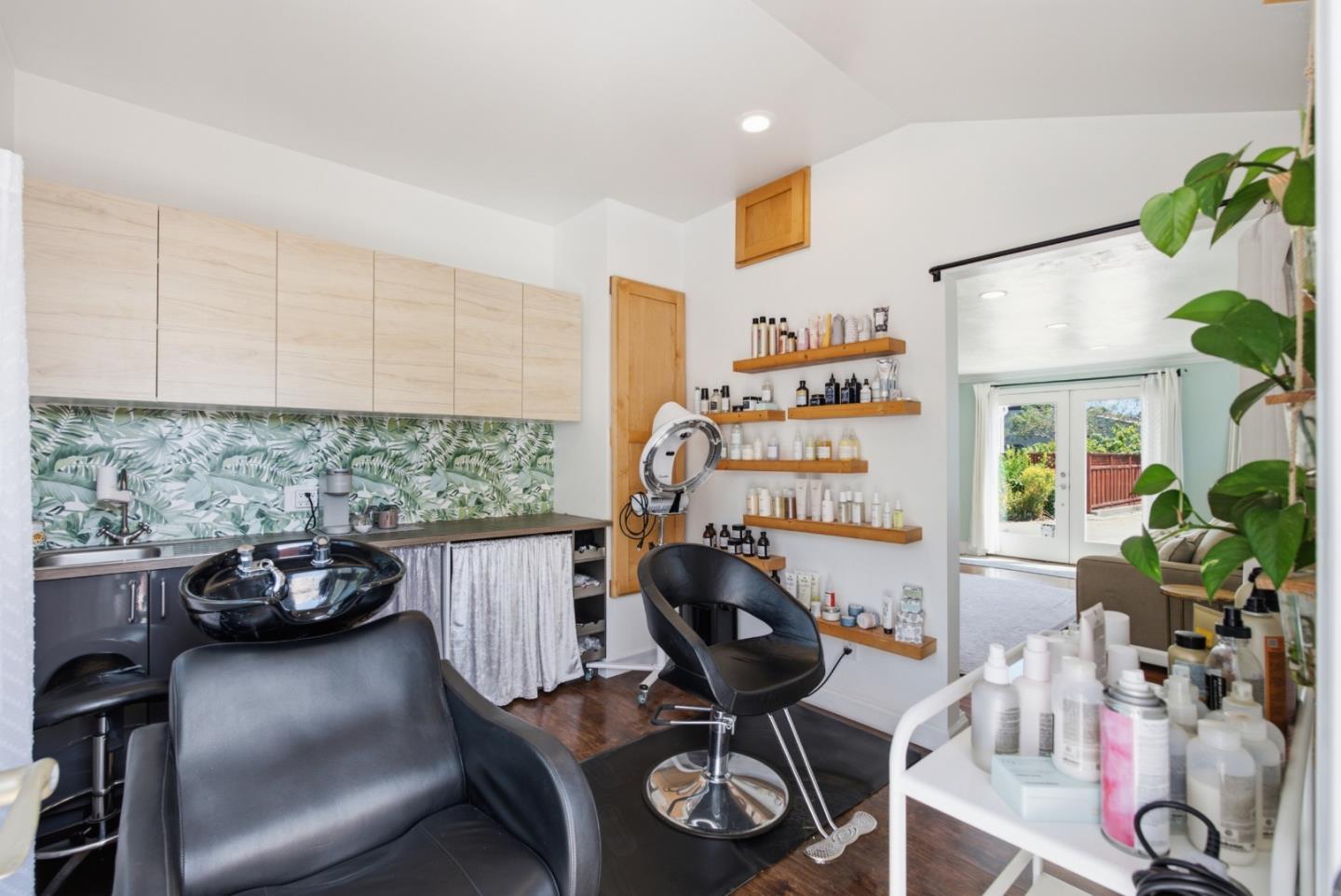 Property photo 50