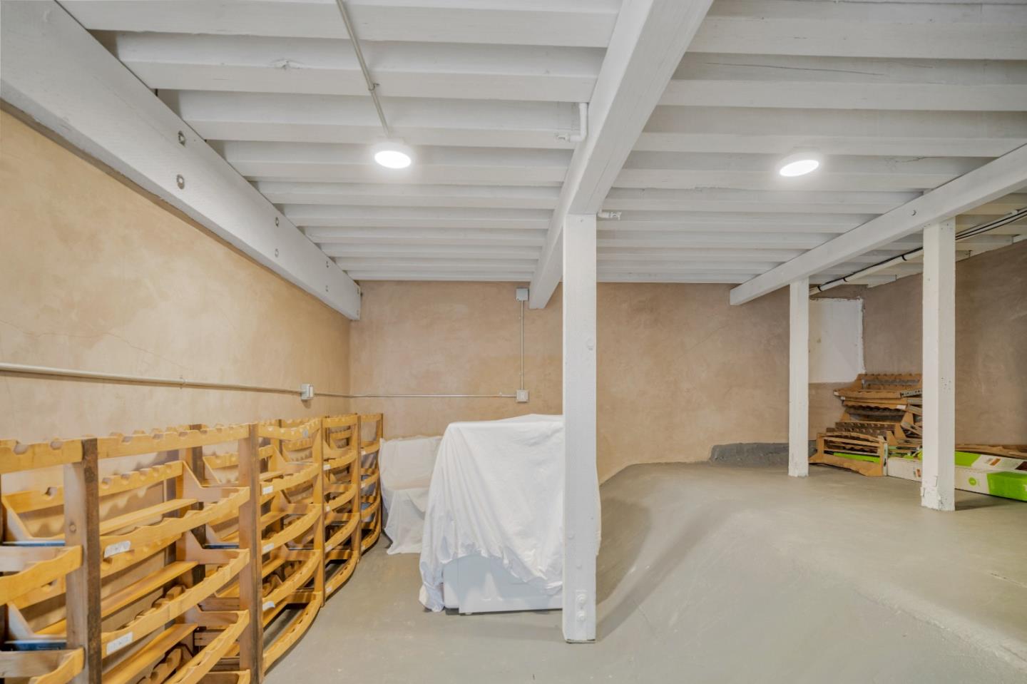 Property photo 50