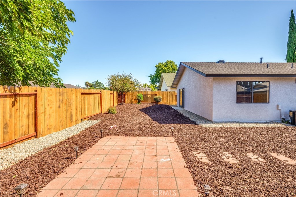 Property photo 44