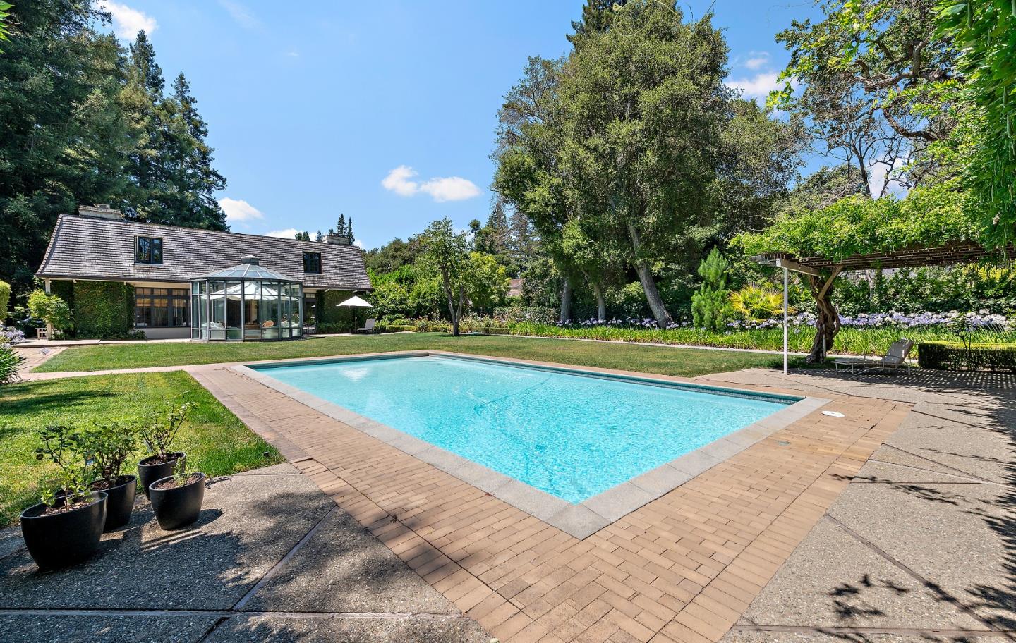 Property photo 31