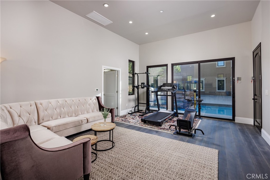 Property photo 44