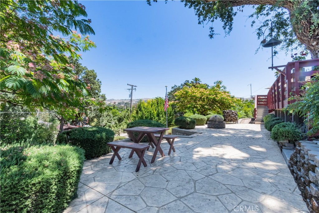 Property photo 28