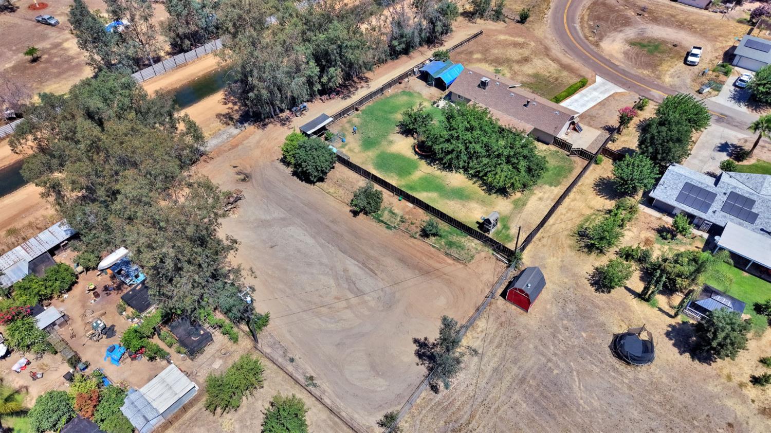 Property photo 42