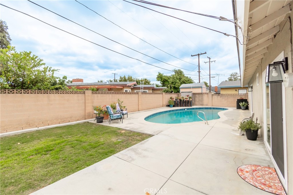 Property photo 35