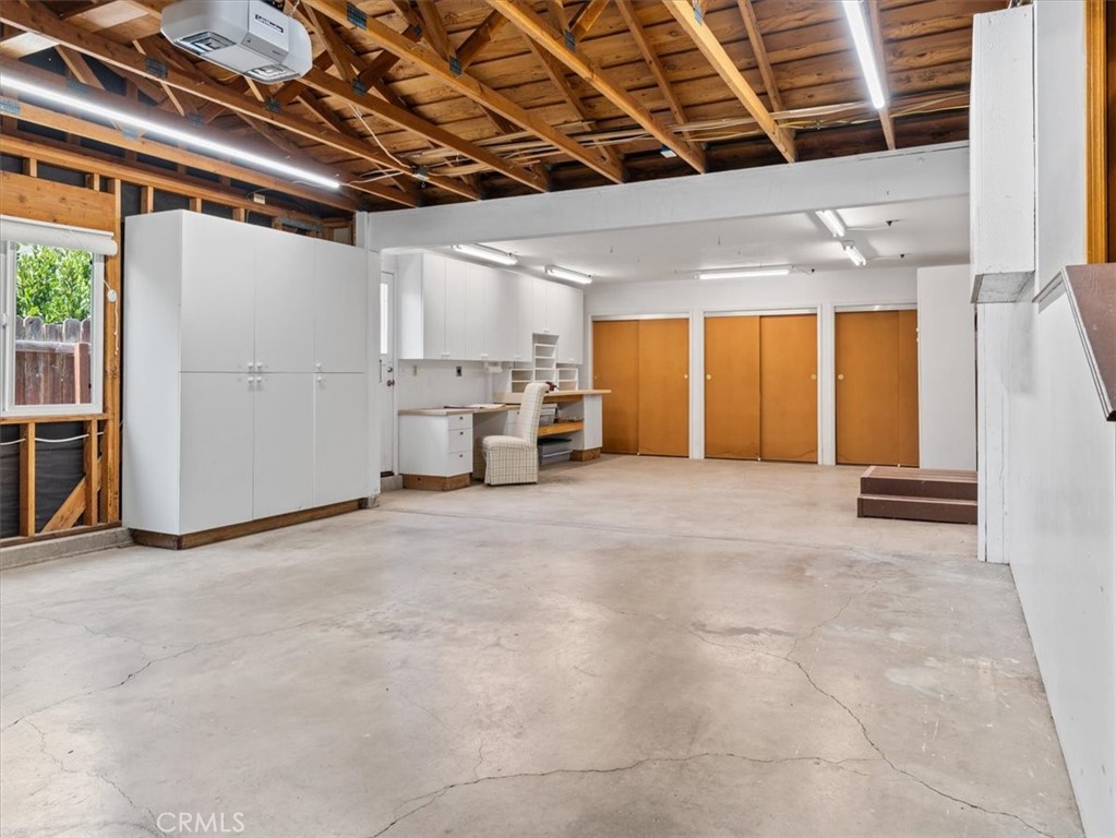 Property photo 43