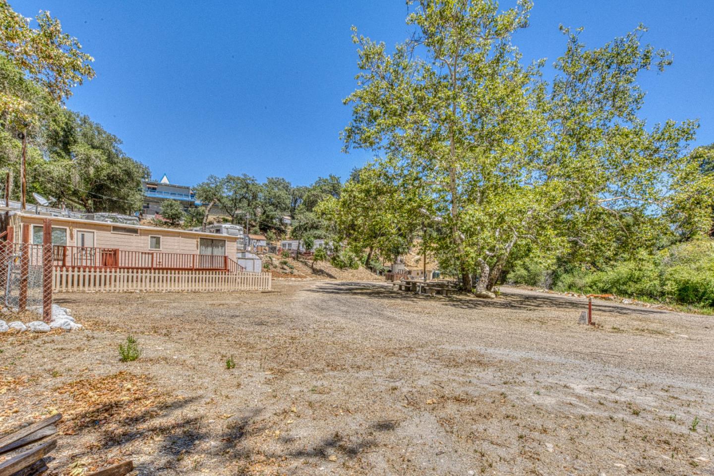 Property photo 27