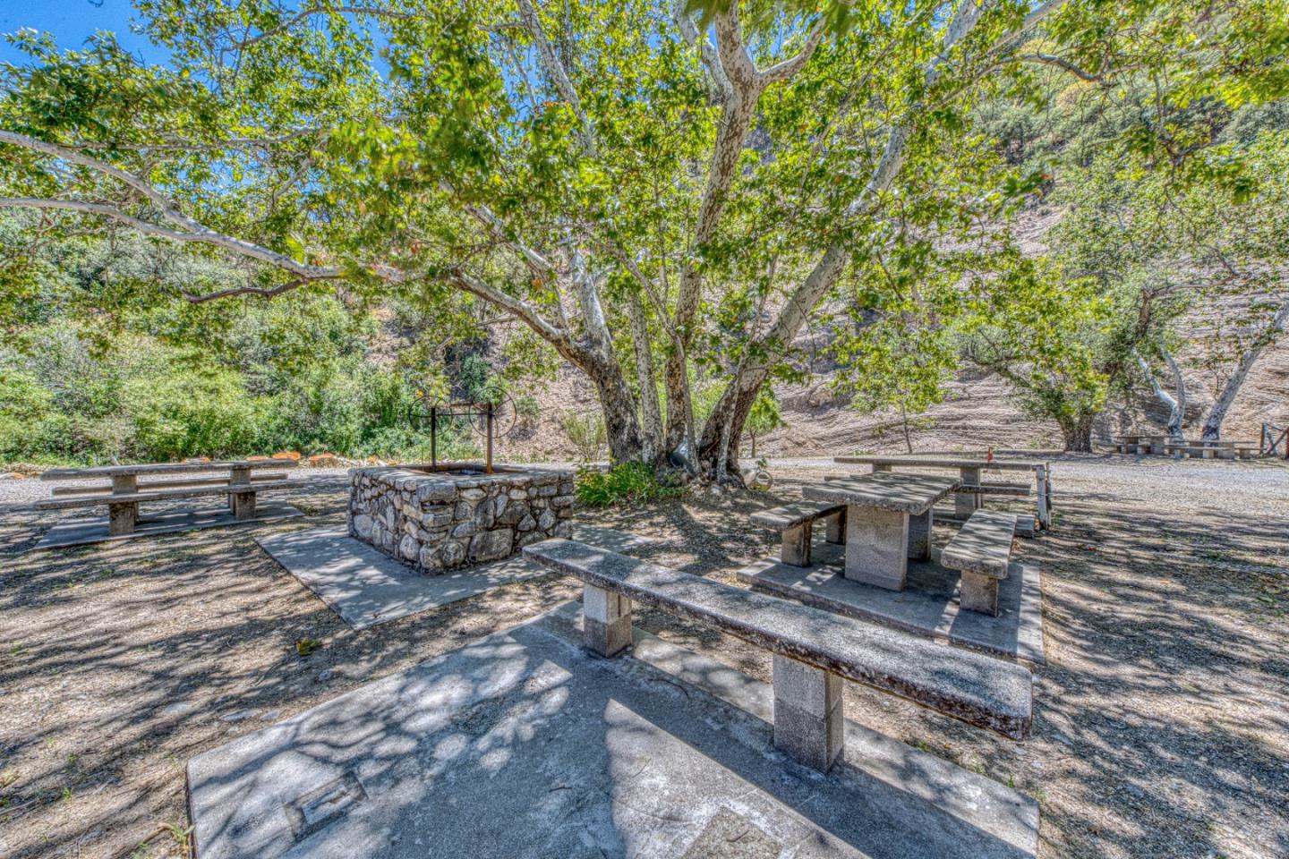 Property photo 28