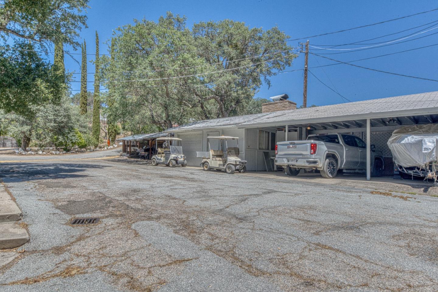Property photo 32