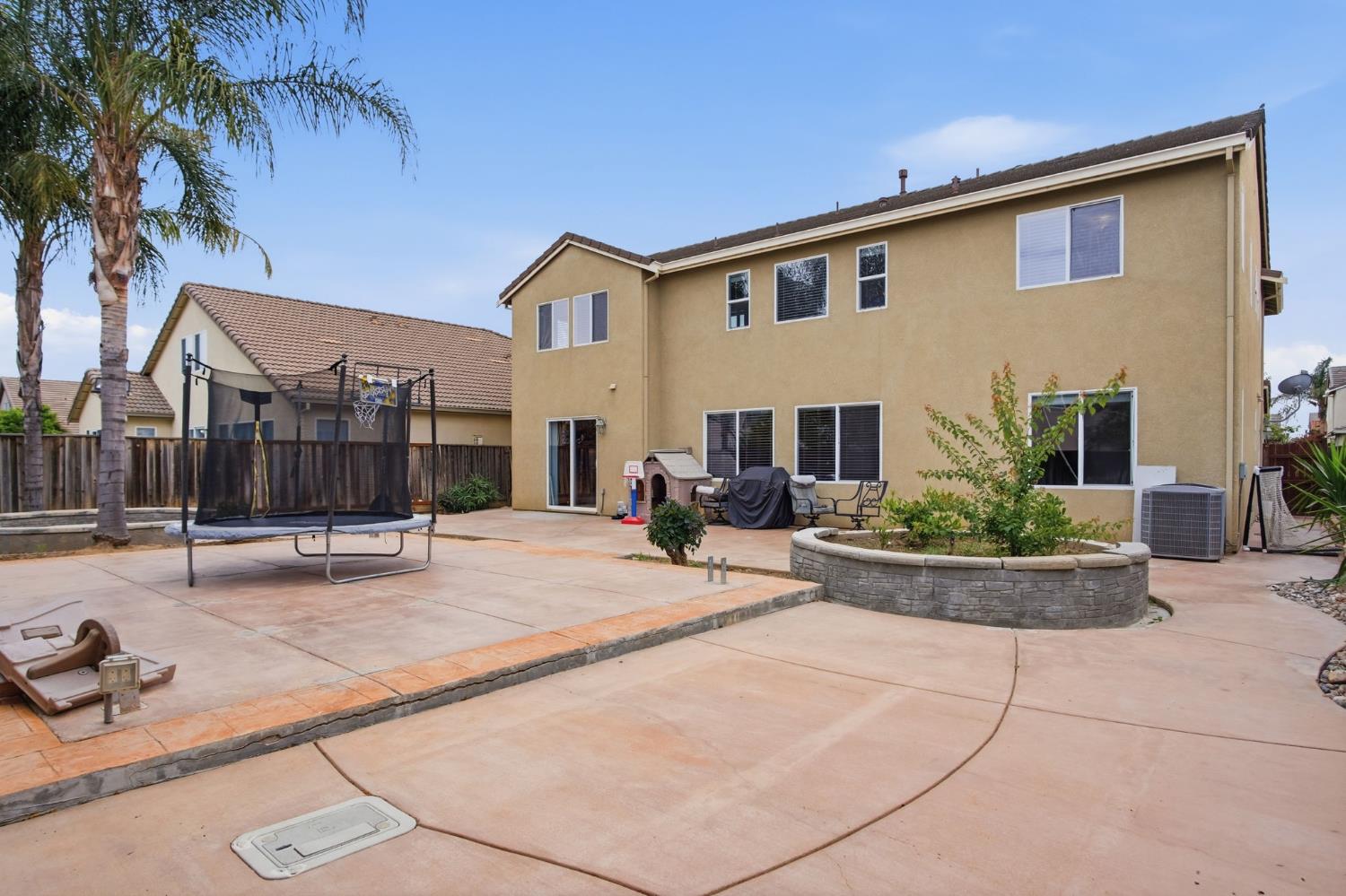 Property photo 41