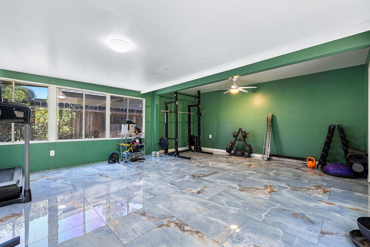 Property photo 35