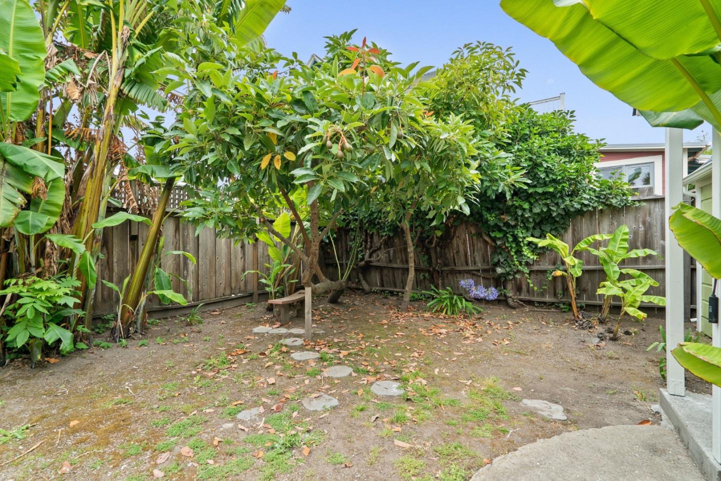 Property photo 43