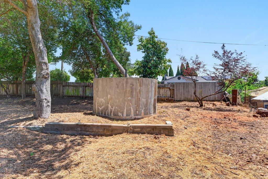 Property photo 48