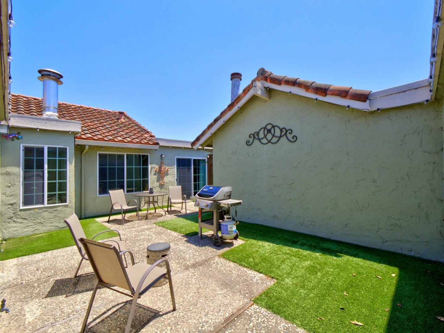 Property photo 25