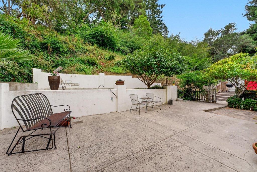 Property photo 32