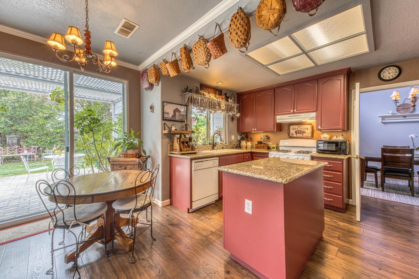 Property photo 23