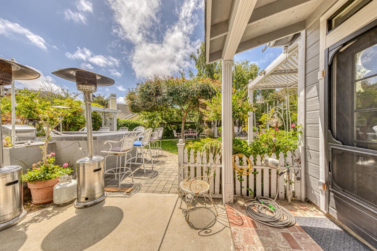Property photo 32