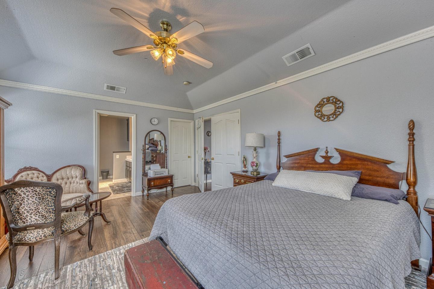 Property photo 47