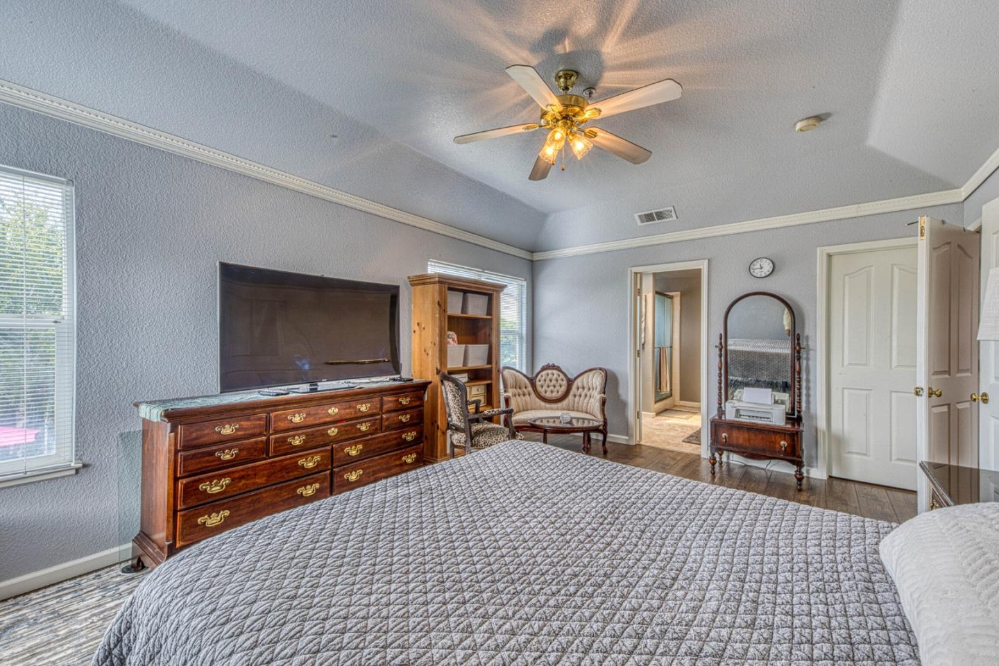 Property photo 48