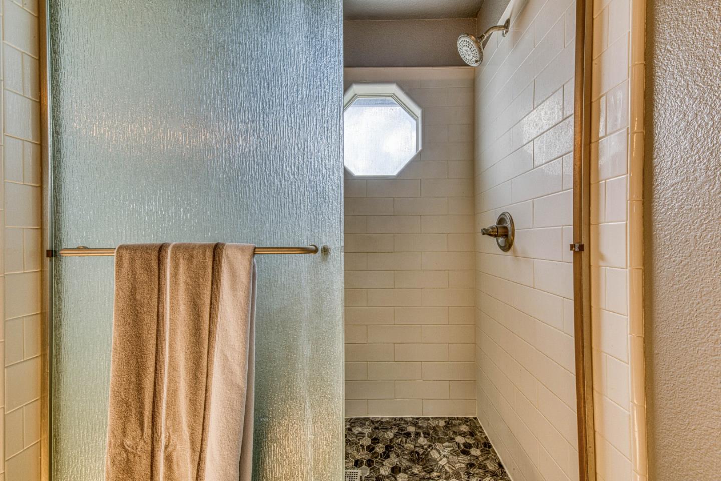 Property photo 50