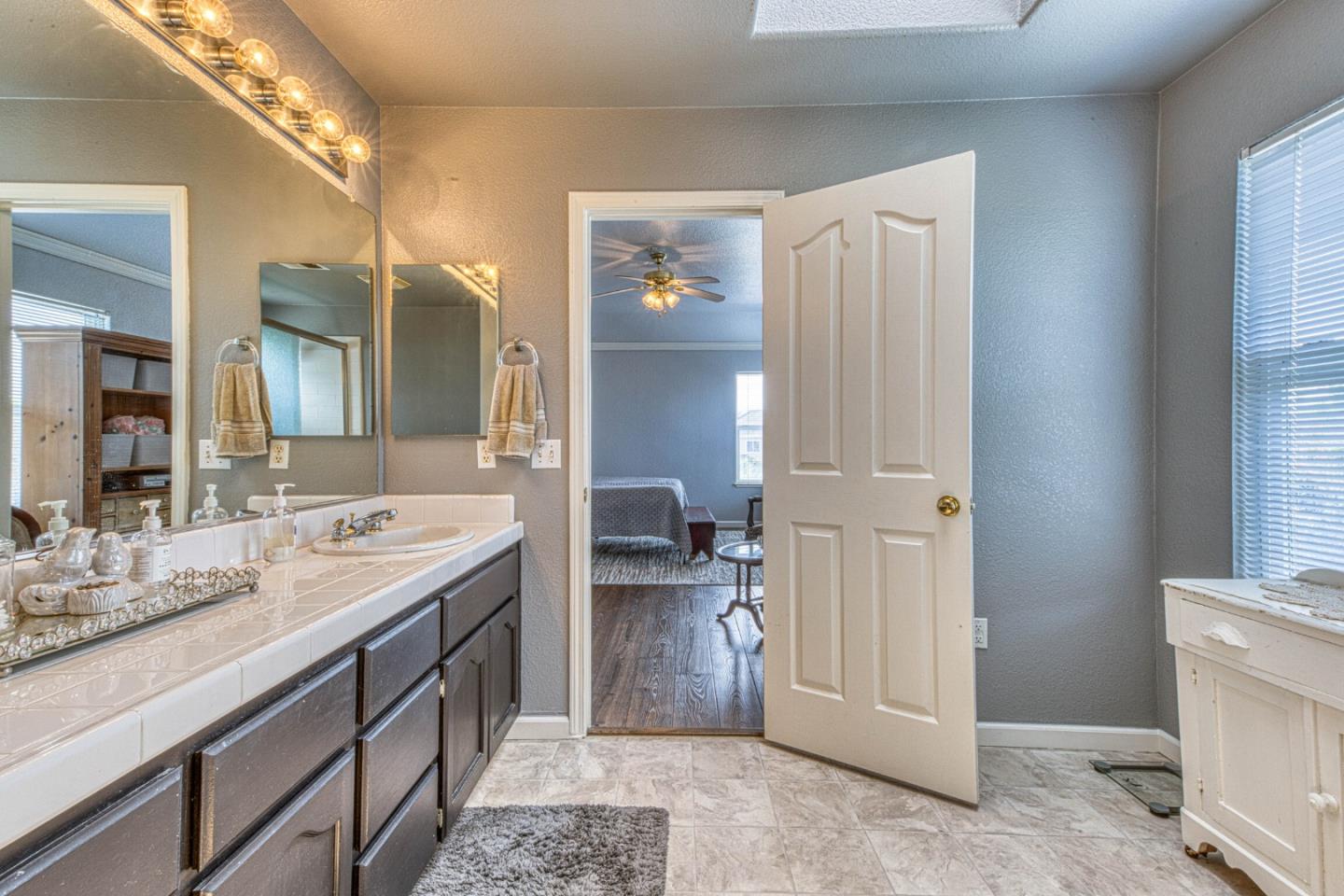 Property photo 51