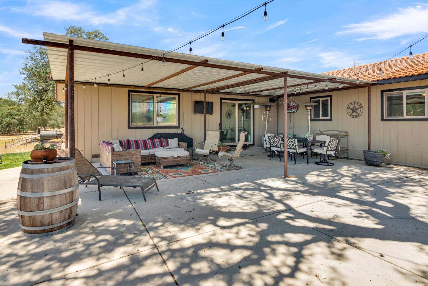 Property photo 40