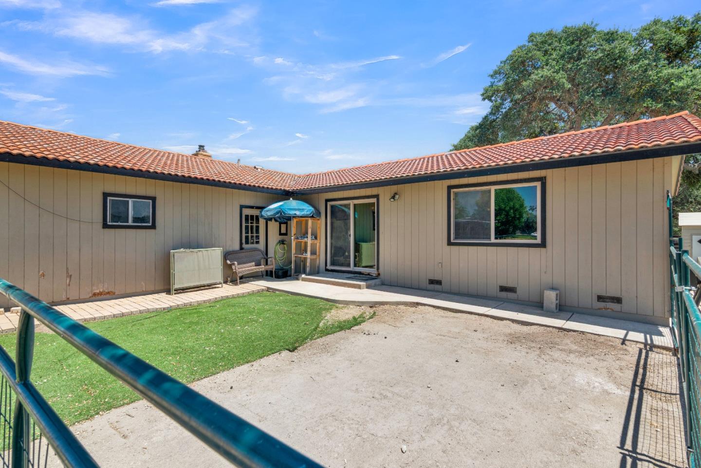 Property photo 42