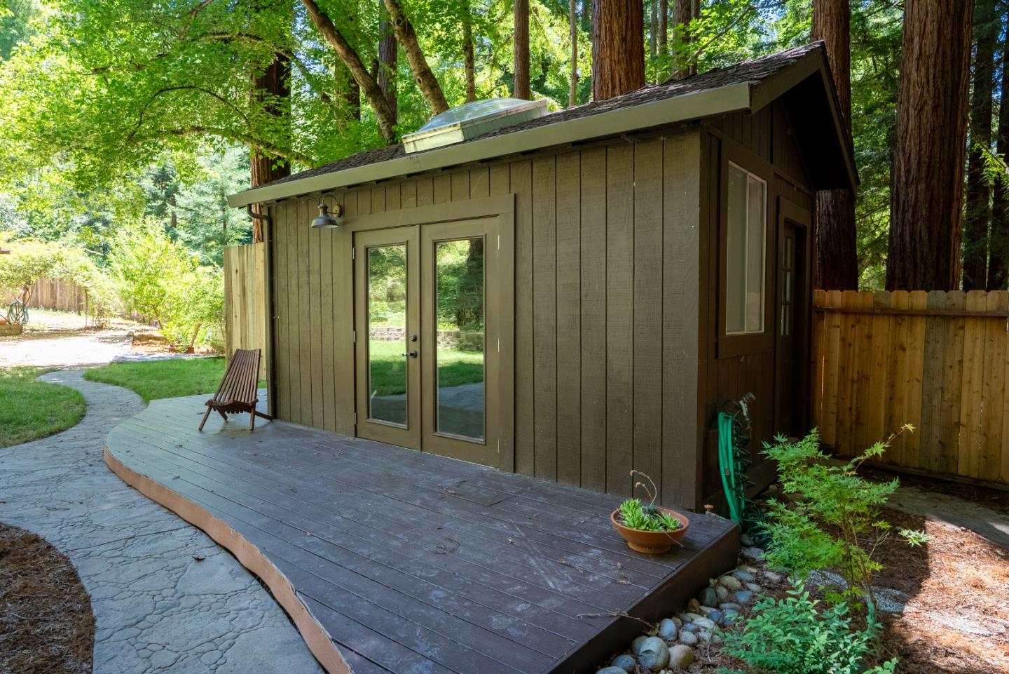 Property photo 46