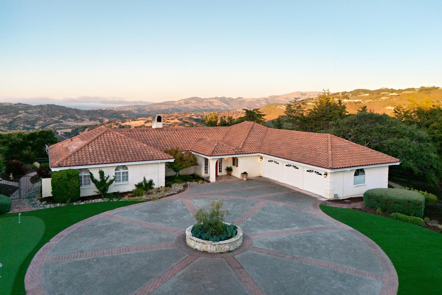 Property photo 35
