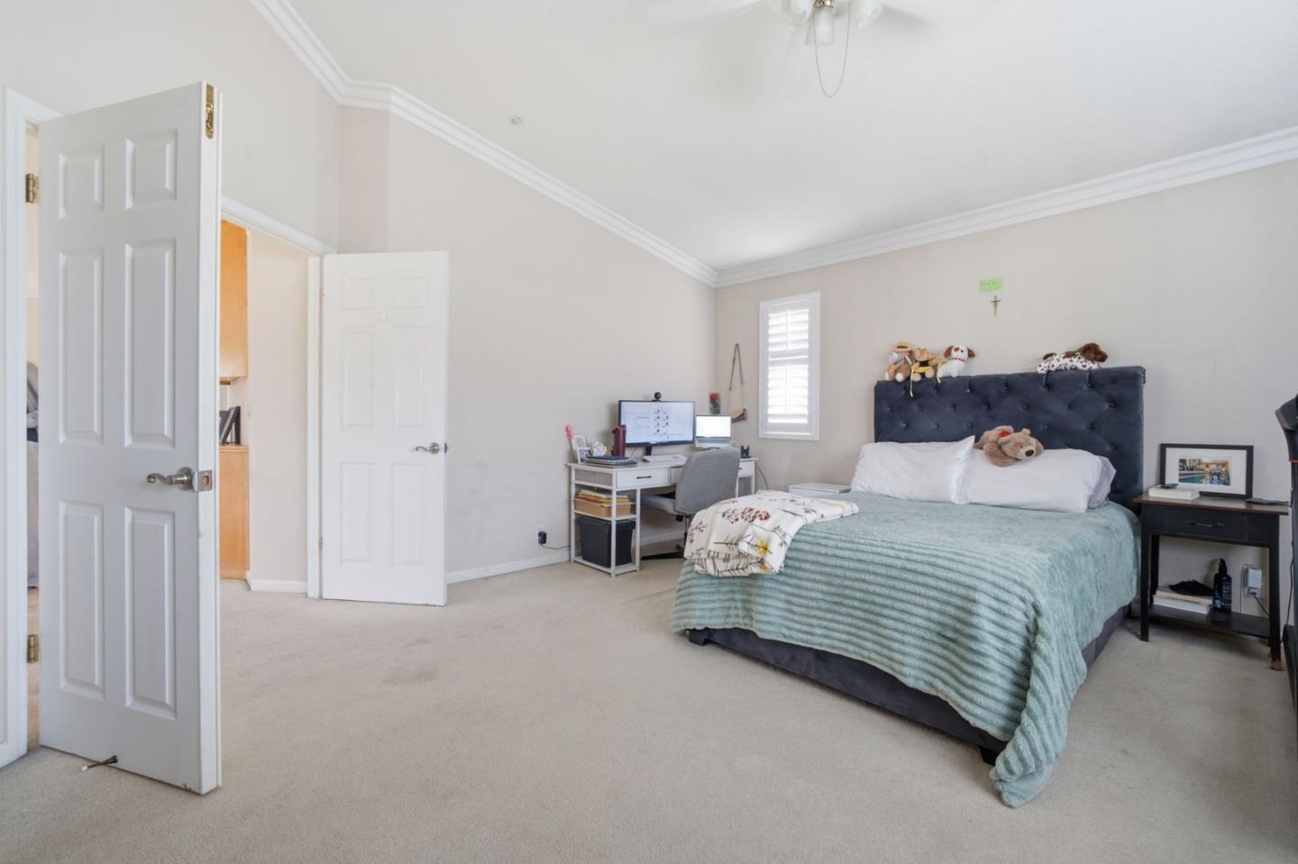 Property photo 40