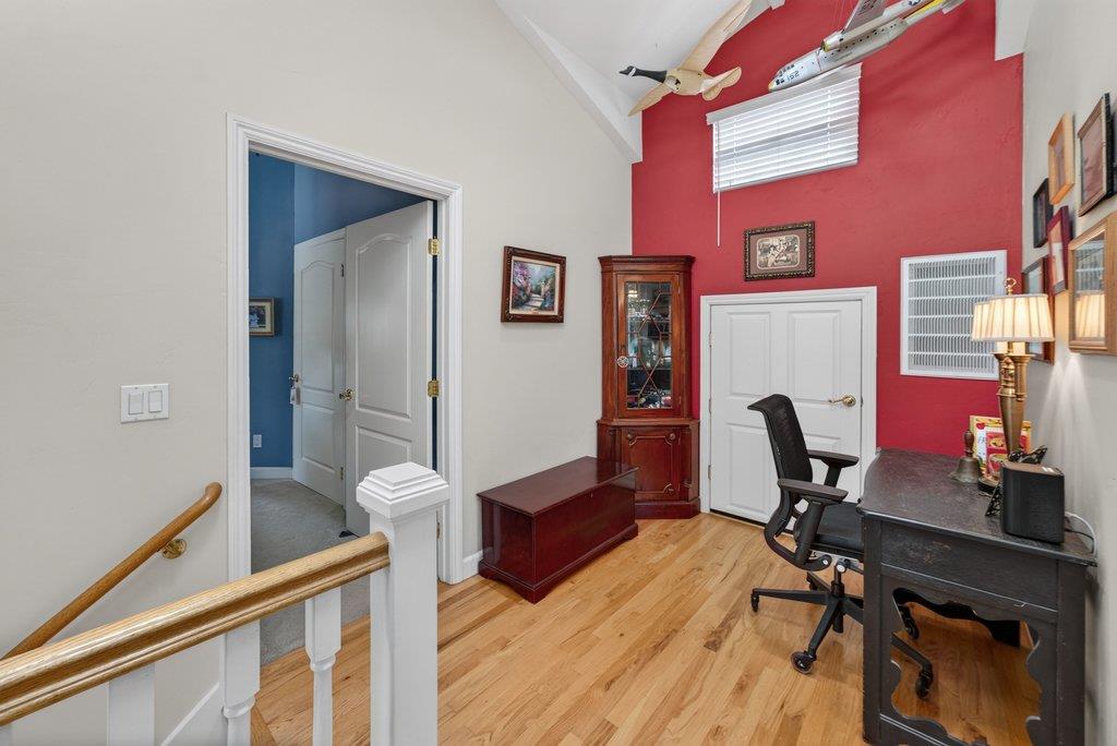 Property photo 35