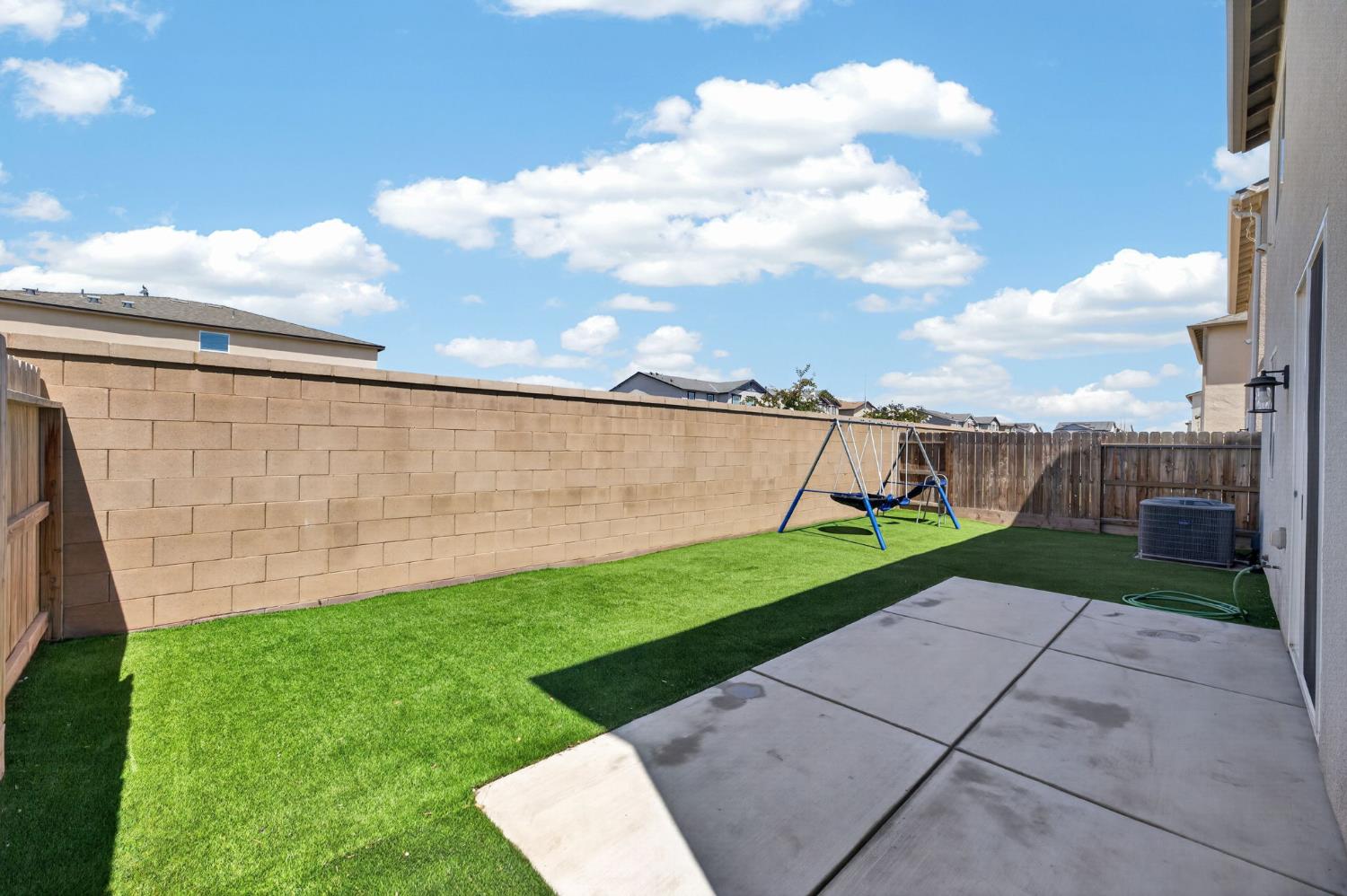 Property photo 43