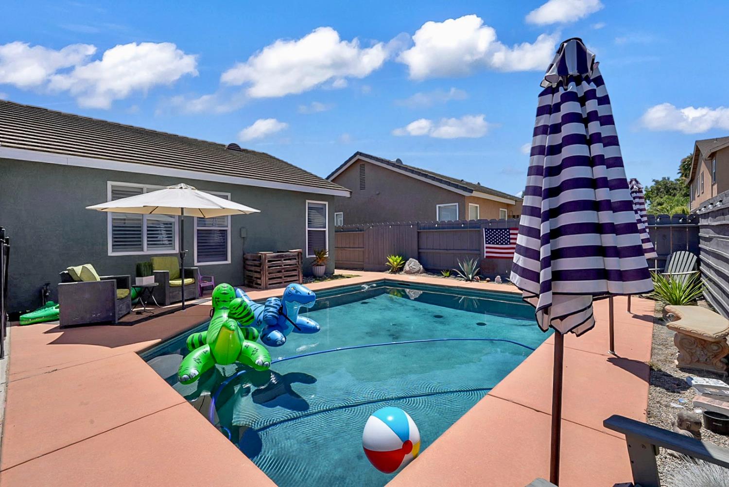 Property photo 42