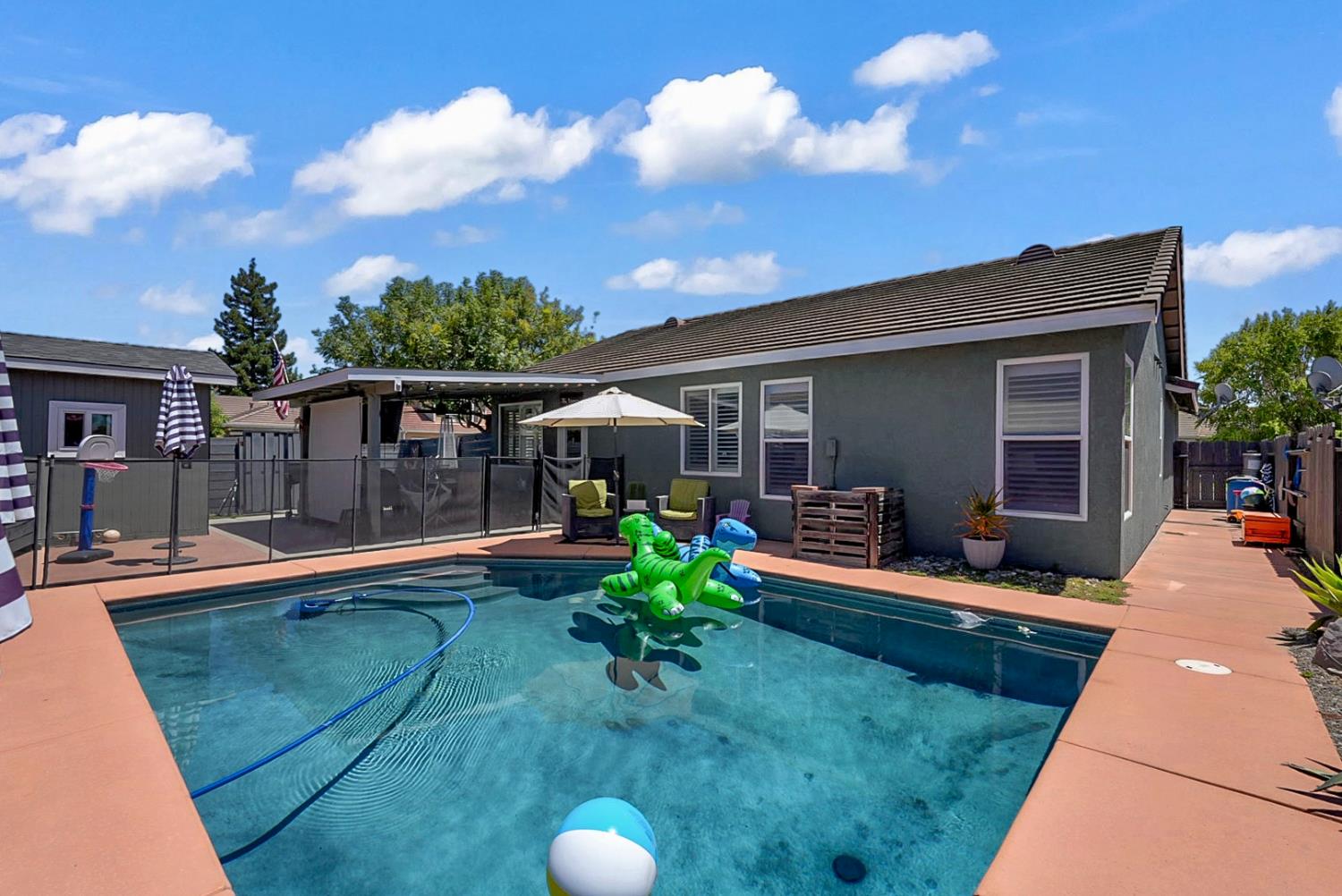 Property photo 43